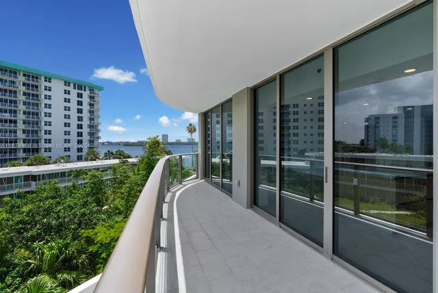 $12,500 | 1135 103rd Street, Unit 408, Bay Harbor Islands, FL 33154