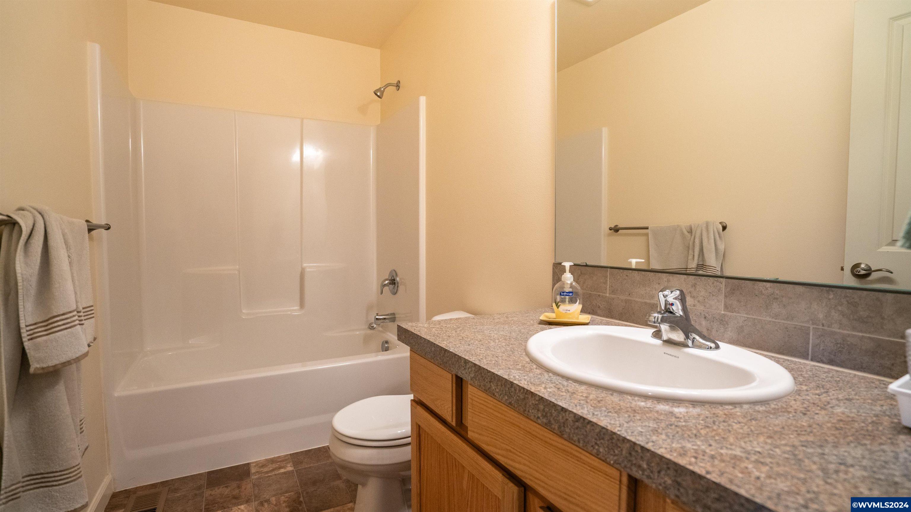 37082 Goats Road Springfield, OR 97478 - Photo 21 of 35