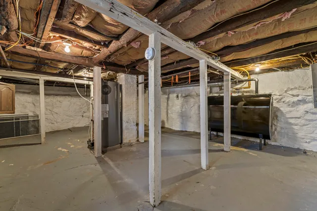 $365,000 | 270 Gay Hill Road, Montville, CT 06382