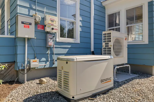 $365,000 | 270 Gay Hill Road, Montville, CT 06382