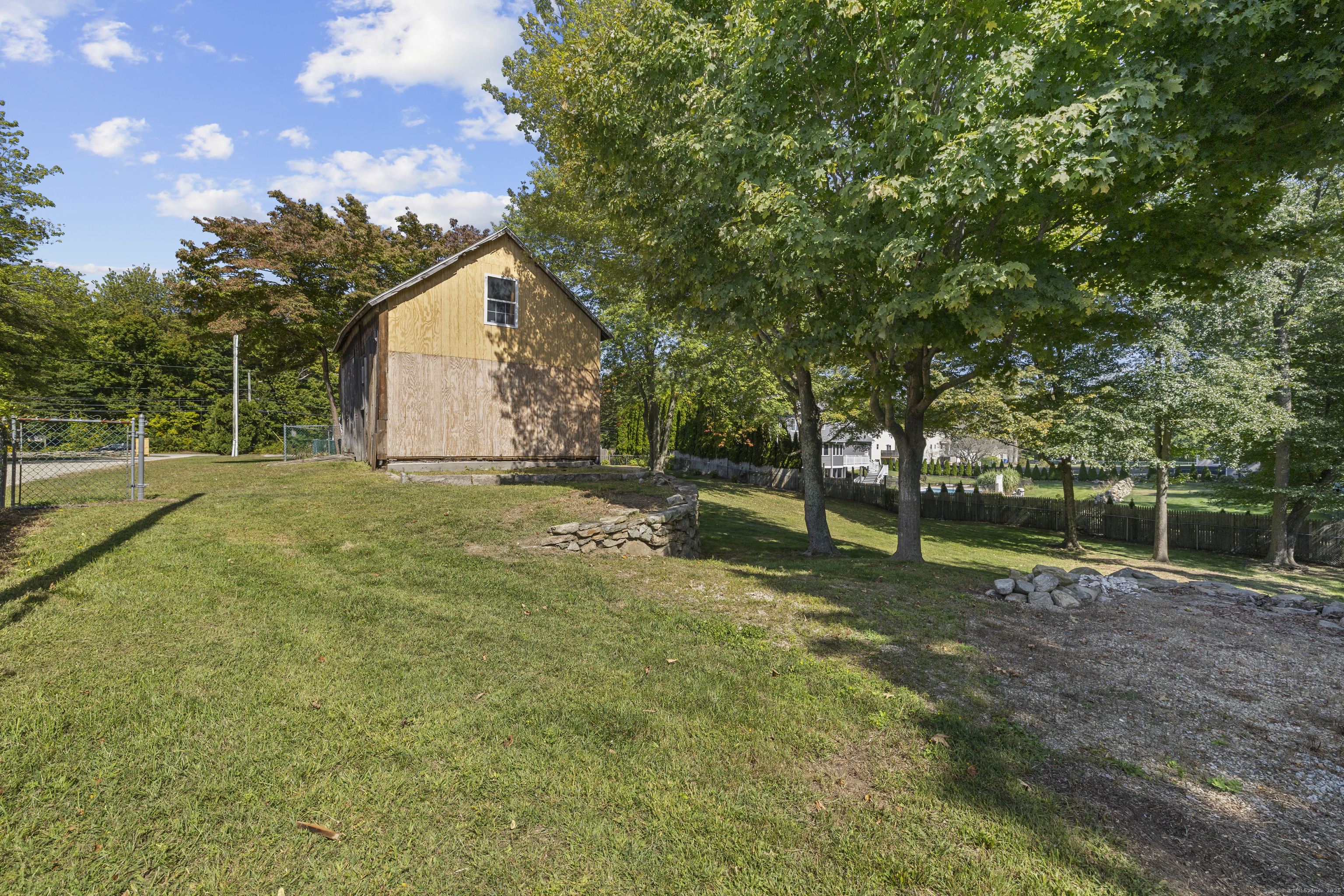 270 Gay Hill Road Montville, CT 06382 - Photo 31 of 35 a backyard of a house with lots of green space
