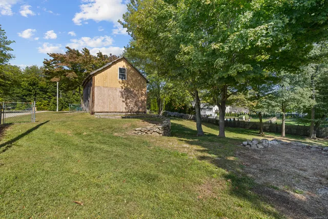 $365,000 | 270 Gay Hill Road, Montville, CT 06382