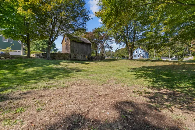 $365,000 | 270 Gay Hill Road, Montville, CT 06382