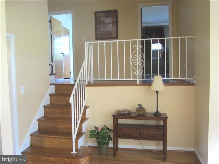 104 Gillin Road Ambler, PA 19002 - Photo 5 of 23 Gallery Image 5