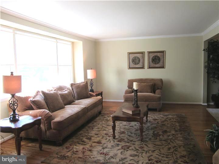 104 Gillin Road Ambler, PA 19002 - Photo 6 of 23 Gallery Image 6