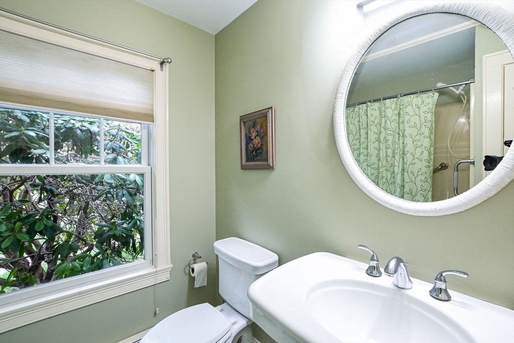 400 Davisville Road Falmouth, MA 02536 - Photo 31 of 37