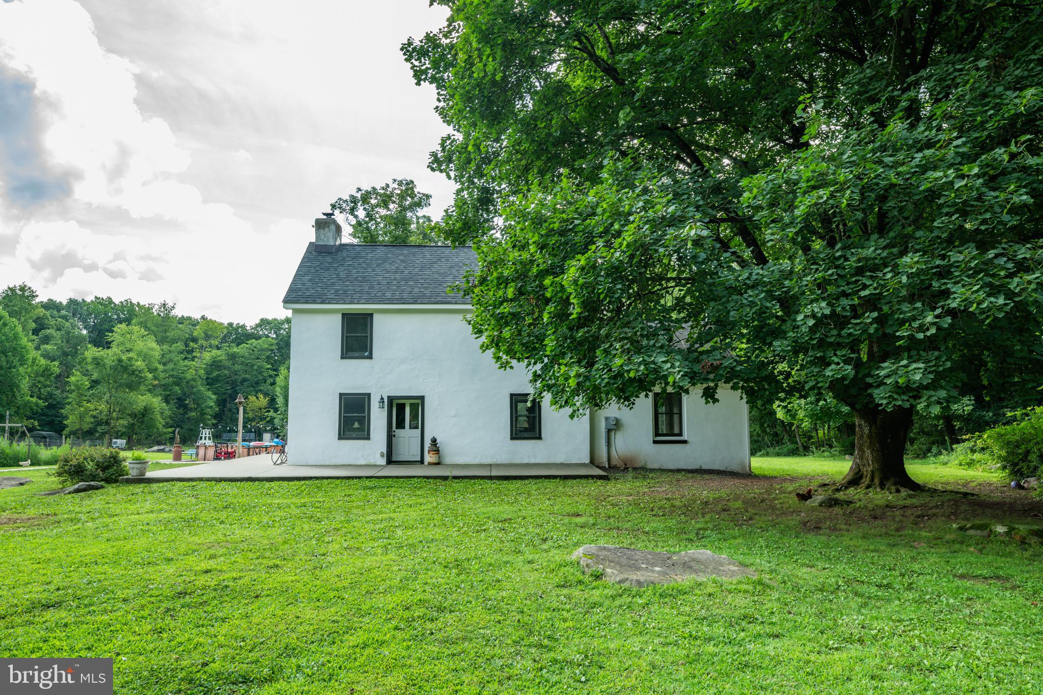 1328 Cobbler Road Quakertown, PA 18951 - Photo 1 of 29 Gallery Image 1