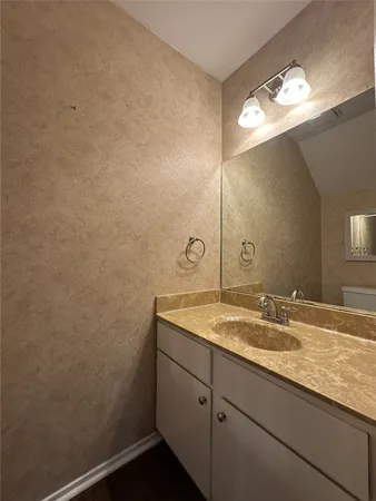 $1,750 | 1305 Camp Craft Road, Unit D, West Lake Hills, TX 78746