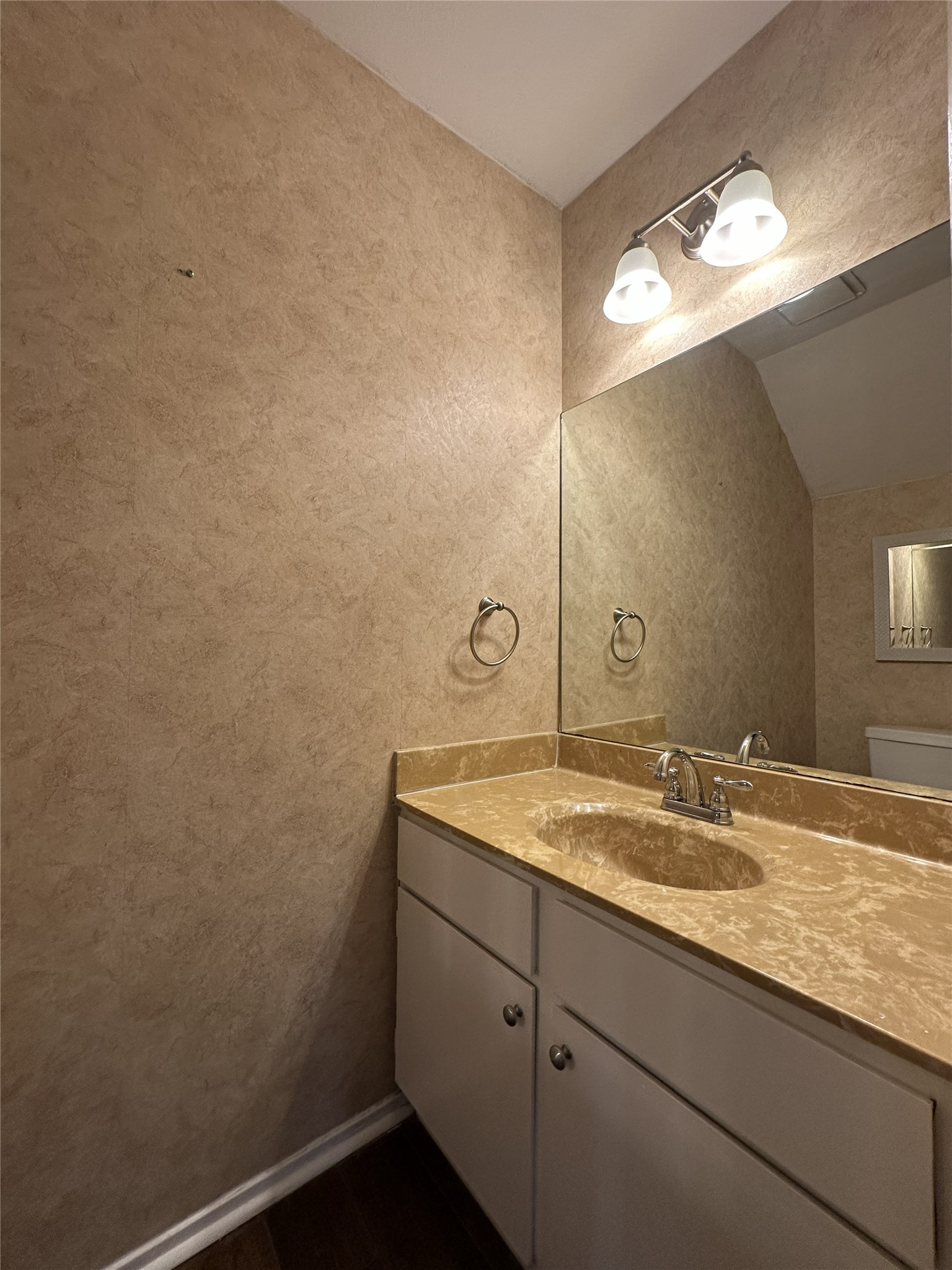 1305 Camp Craft Road, Unit D West Lake Hills, TX 78746 - Photo 8 of 13