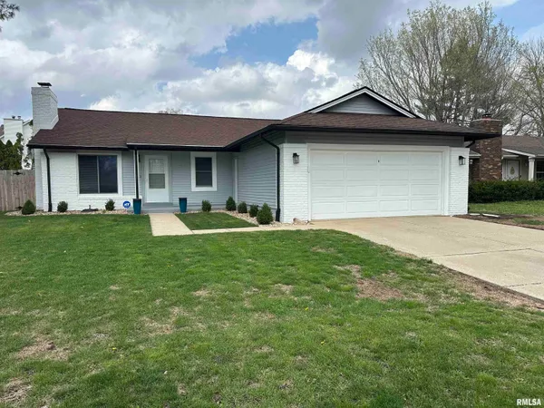 $259,900 | 97 McCarthy Drive, Springfield, IL 62702