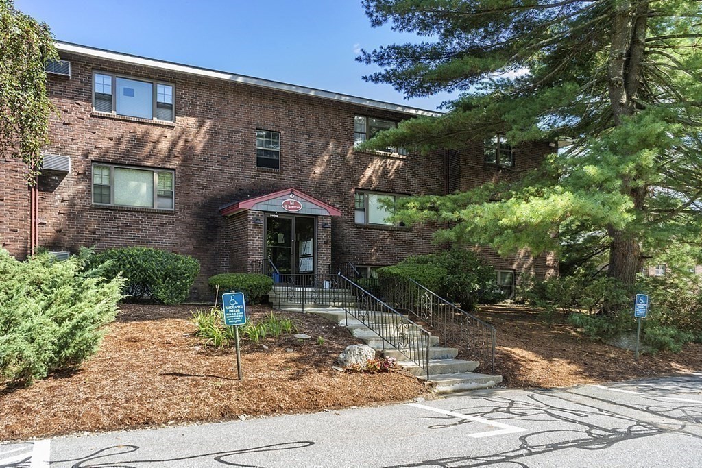 32 Spencer Road, Unit 30M Boxborough, MA 01719 - Photo 1 of 35