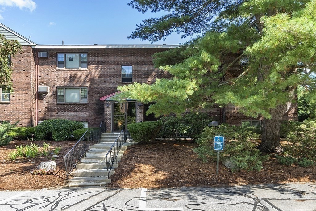 32 Spencer Road, Unit 30M Boxborough, MA 01719 - Photo 33 of 35