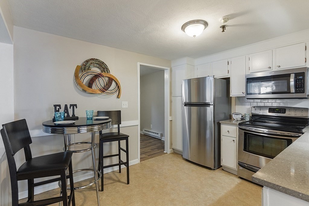 32 Spencer Road, Unit 30M Boxborough, MA 01719 - Photo 4 of 35