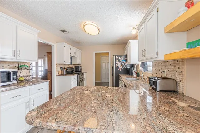 $269,750 | 5225 Fairview Avenue, Alexandria, LA 71303