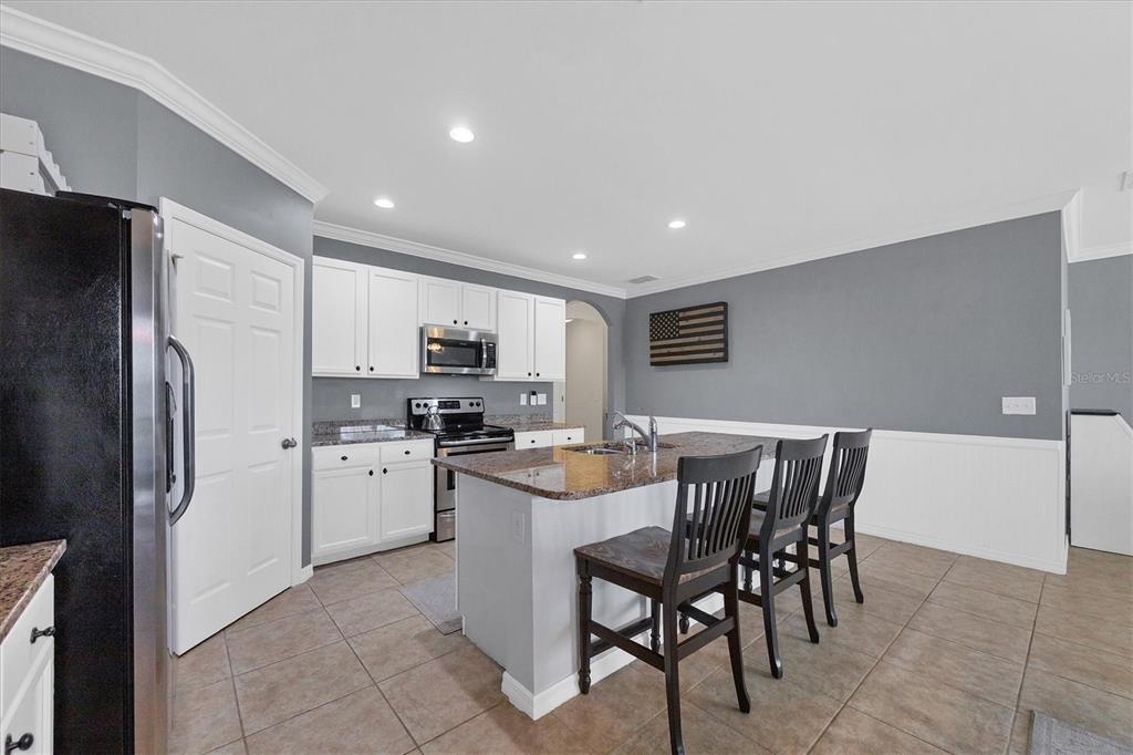 8969 Mondial Court Venice, FL 34293 - Photo 11 of 30