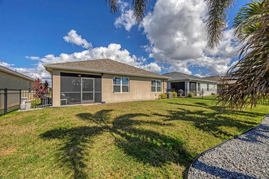 8969 Mondial Court Venice, FL 34293 - Photo 24 of 30