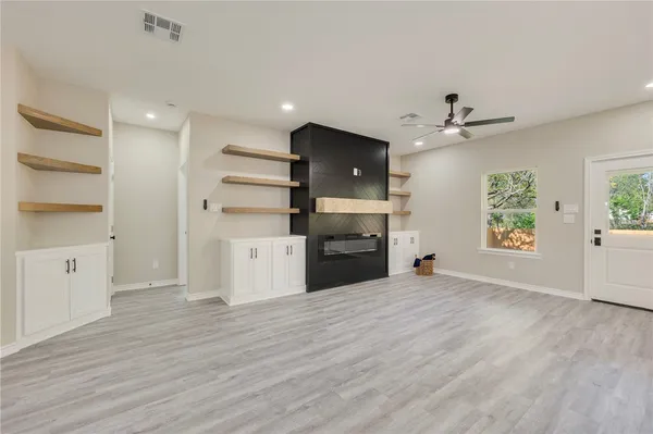 $274,900 | 1612 Robeson Street, Bryan, TX 77803