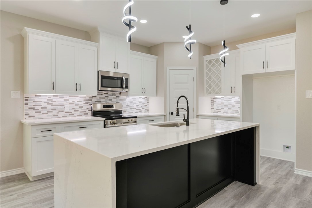 1612 Robeson Street Bryan, TX 77803 - Photo 6 of 20