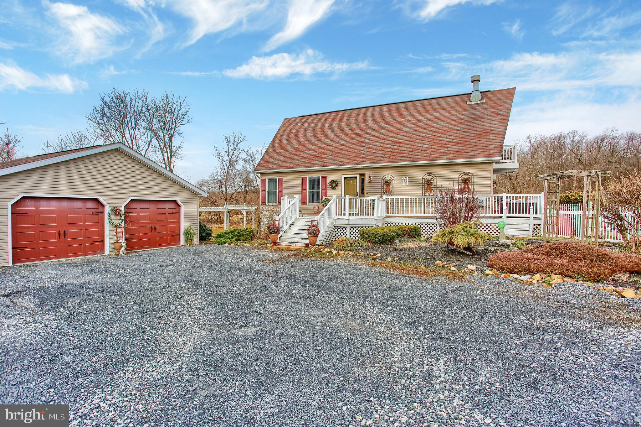 16 Central View Road Dillsburg, PA 17019 - Photo 1 of 54 Gallery Image 1