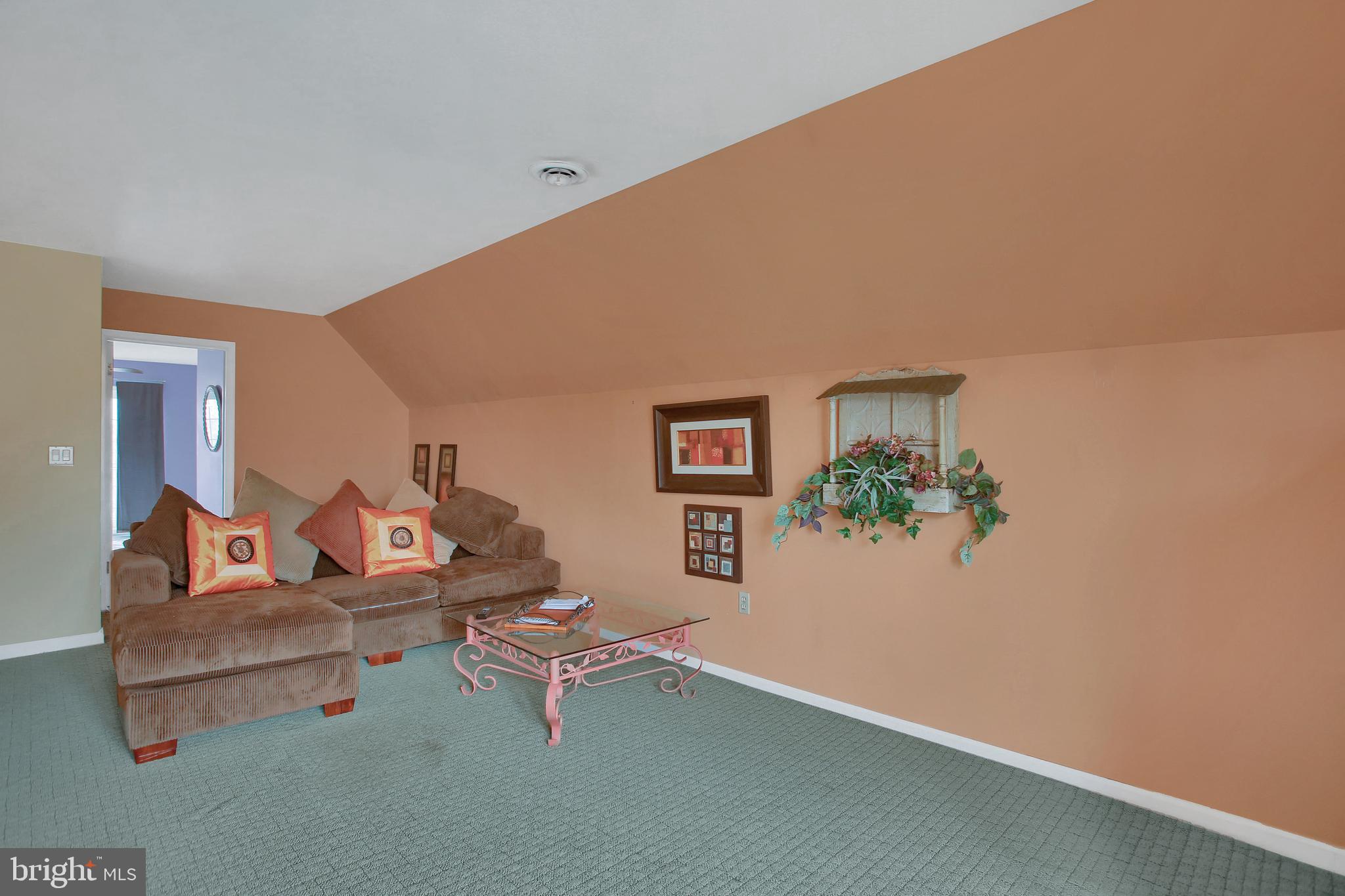 16 Central View Road Dillsburg, PA 17019 - Photo 37 of 54 Loft photo #2