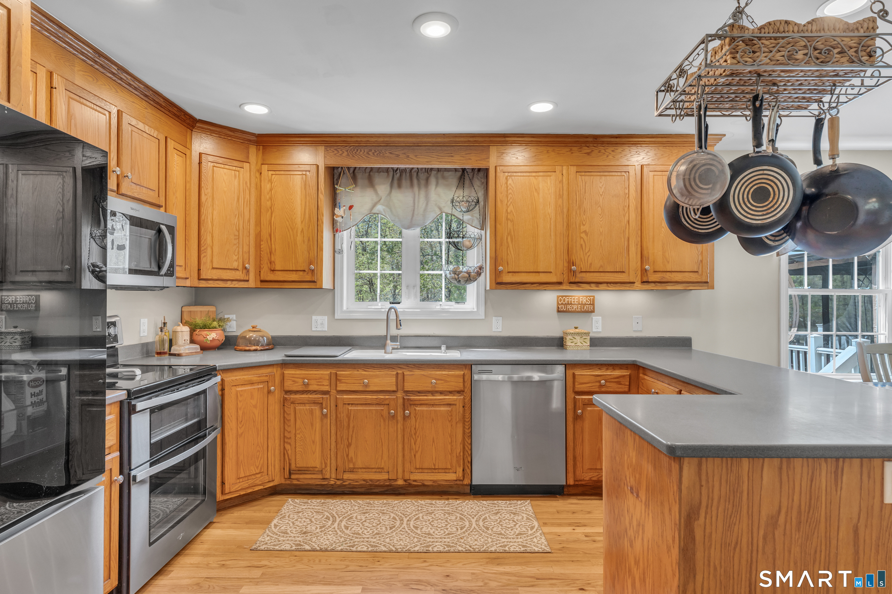57 Hubbard Road Haddam, CT 06438 - Photo 10 of 32