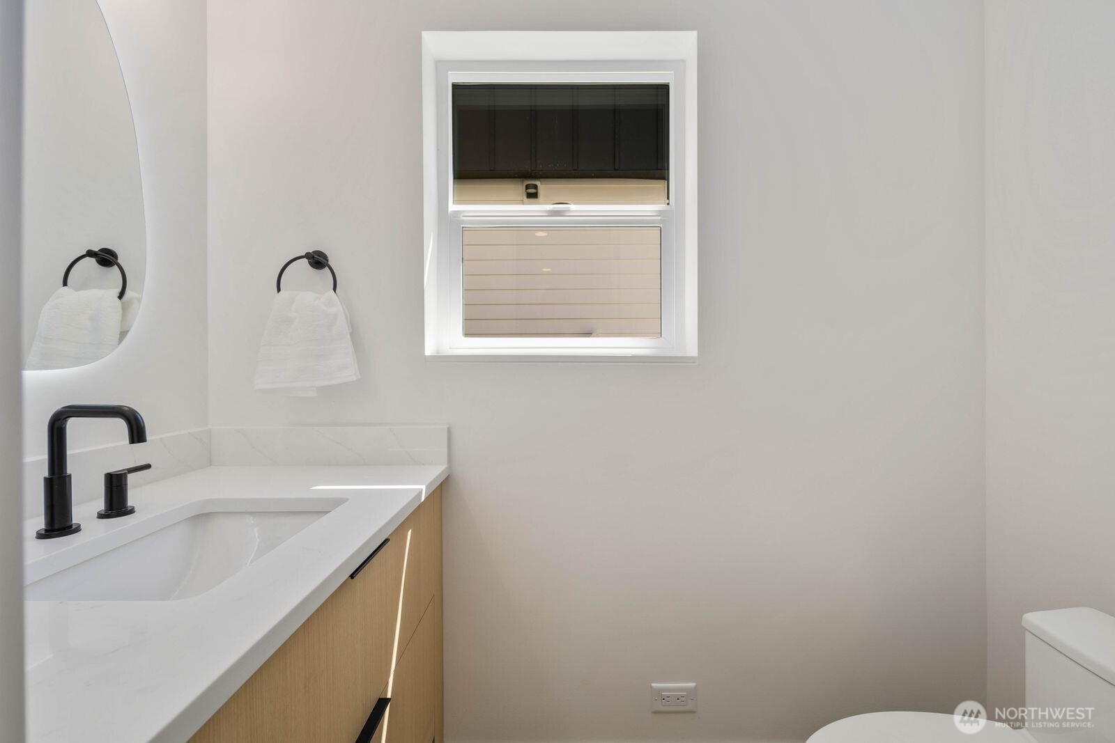 724 North 89th Street Seattle, WA 98103 - Photo 15 of 26 Gallery Image 15