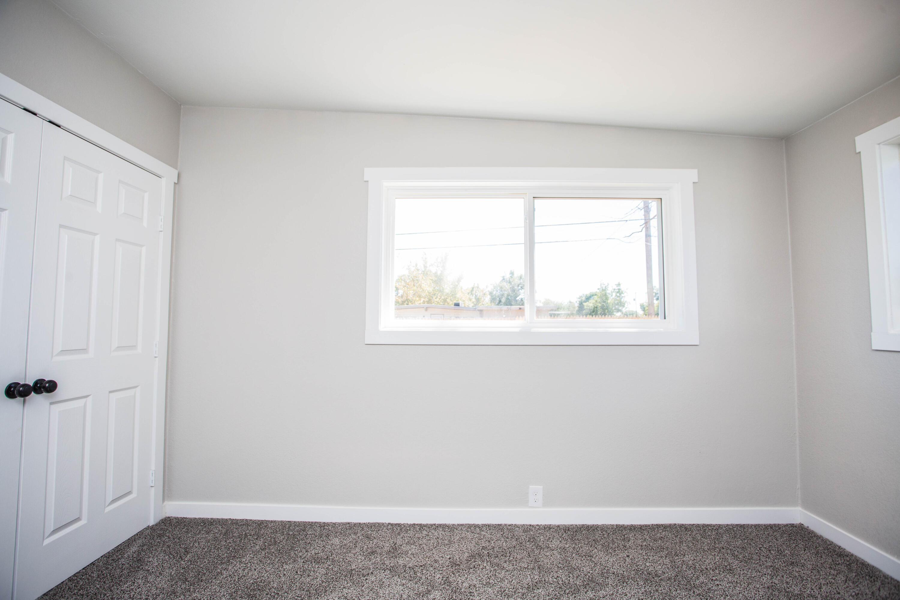 2725 63rd Street Lubbock, TX 79413 - Photo 25 of 41 an empty room with a window
