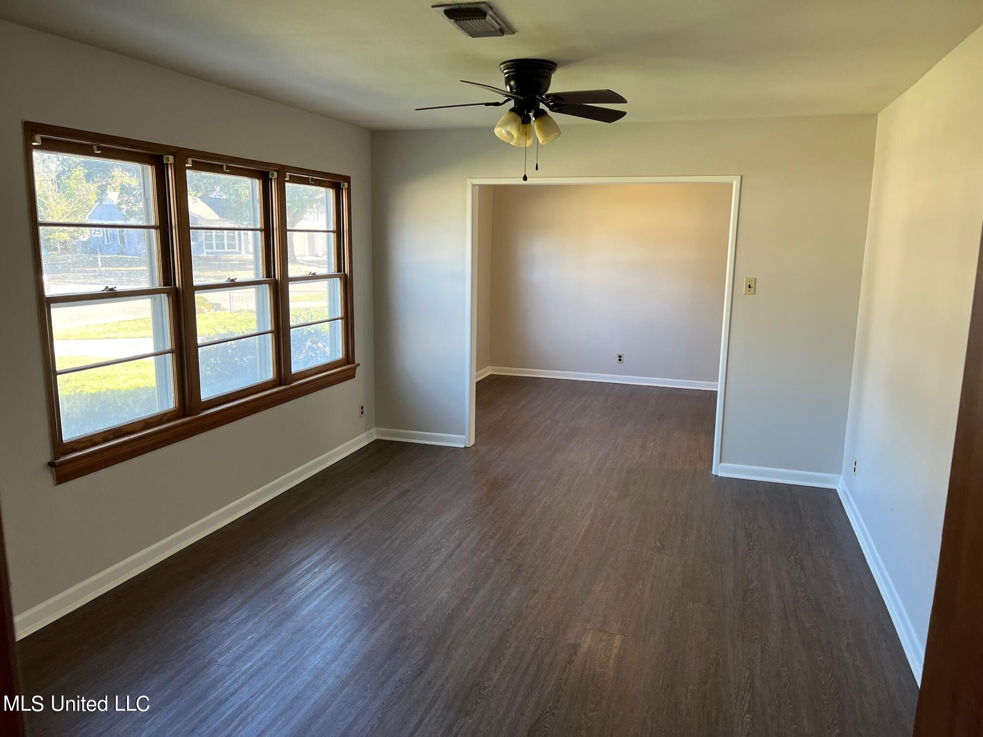 1765 Ridgeway Drive Biloxi, MS 39531 - Photo 18 of 32 IMG_1211