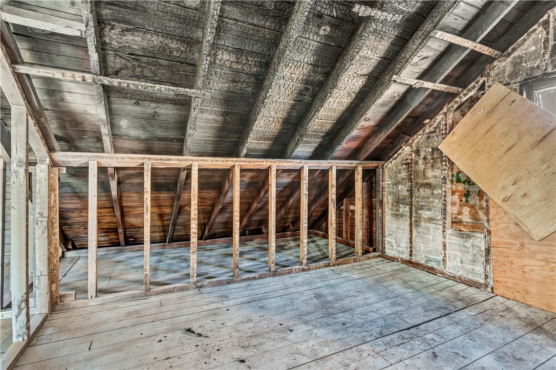 36 Fairmount Street Woonsocket, RI 02895 - Photo 21 of 32