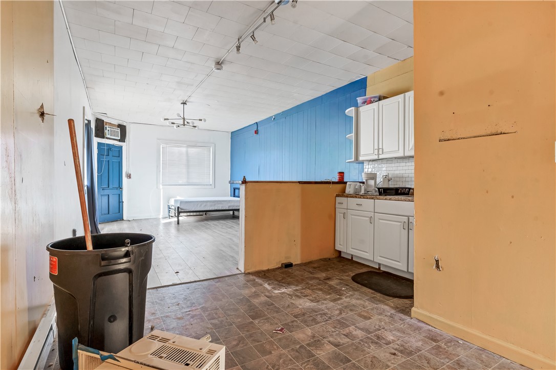 36 Fairmount Street Woonsocket, RI 02895 - Photo 28 of 32