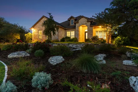 $850,000 | 377 Bristlecone Drive, Driftwood, TX 78619