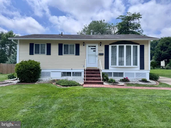 $650,000 | 4132 Locust Lane, Fairfax, VA 22030