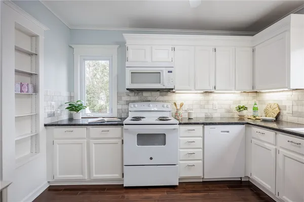 $275,000 | 84 Dale Road, Brighton, NY 14625