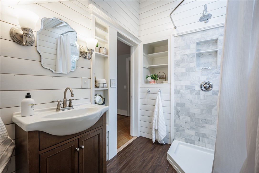 84 Dale Road Brighton, NY 14625 - Photo 16 of 37