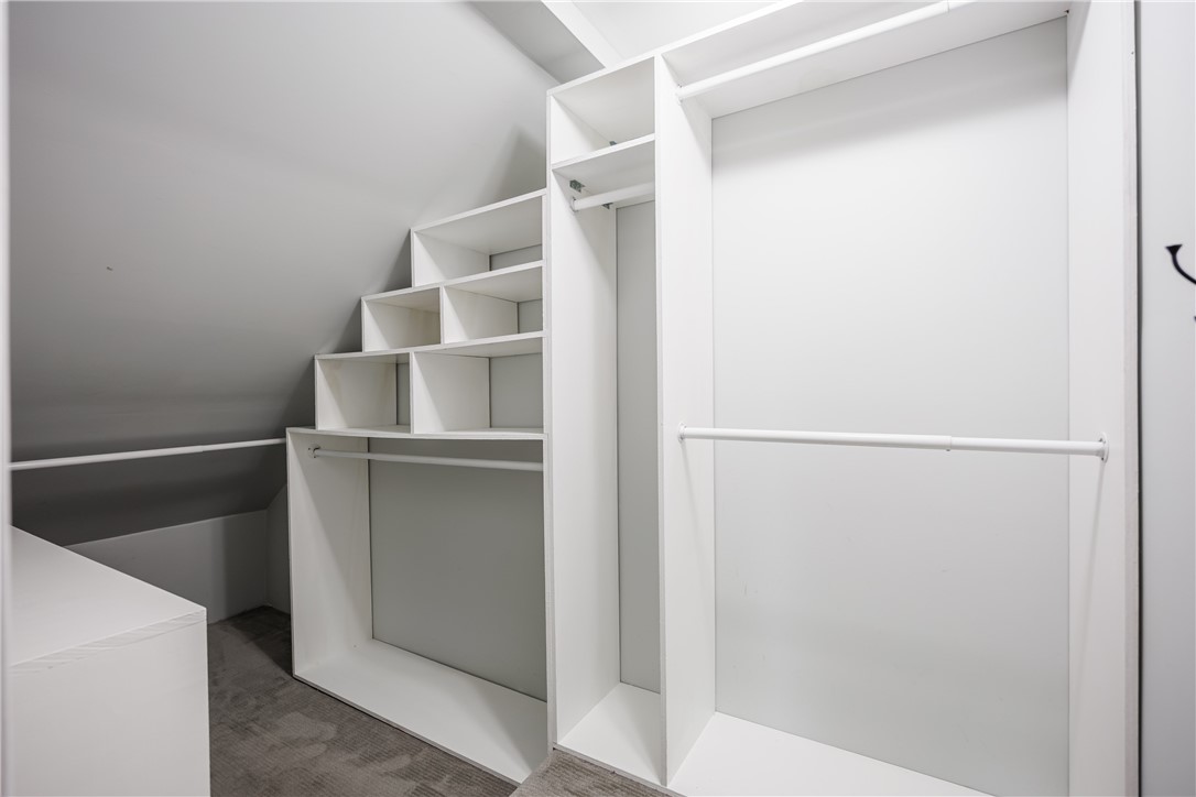 84 Dale Road Brighton, NY 14625 - Photo 18 of 37