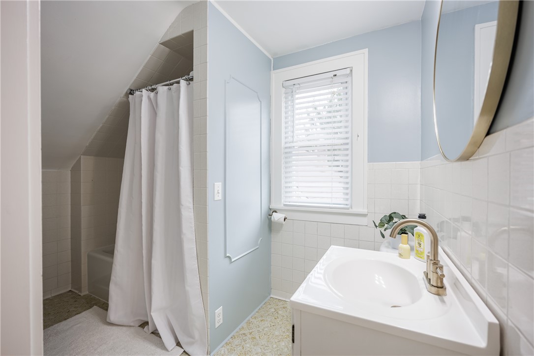 84 Dale Road Brighton, NY 14625 - Photo 24 of 37