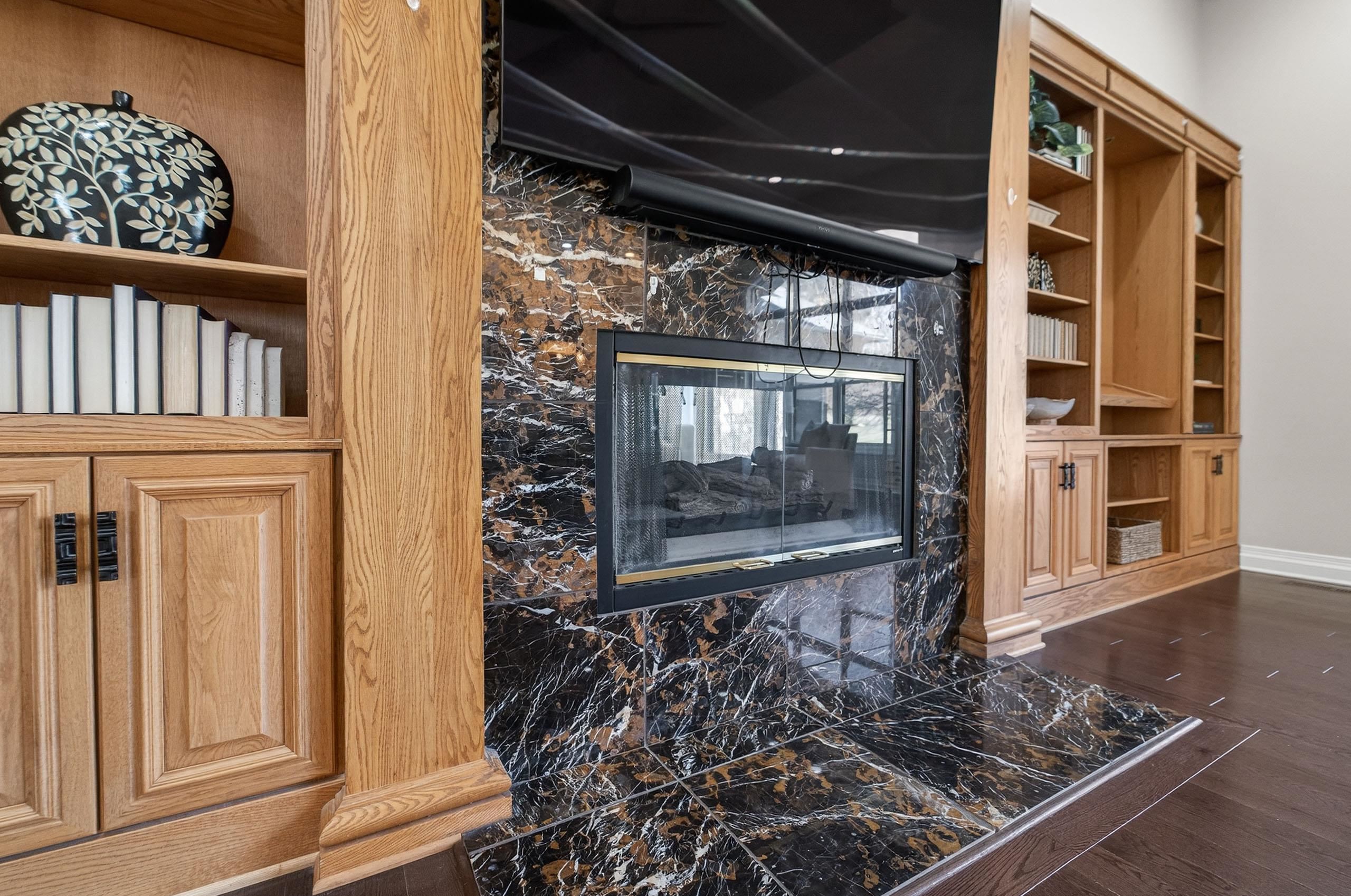 4606 Signature Drive Middleton, WI 53562 - Photo 14 of 95