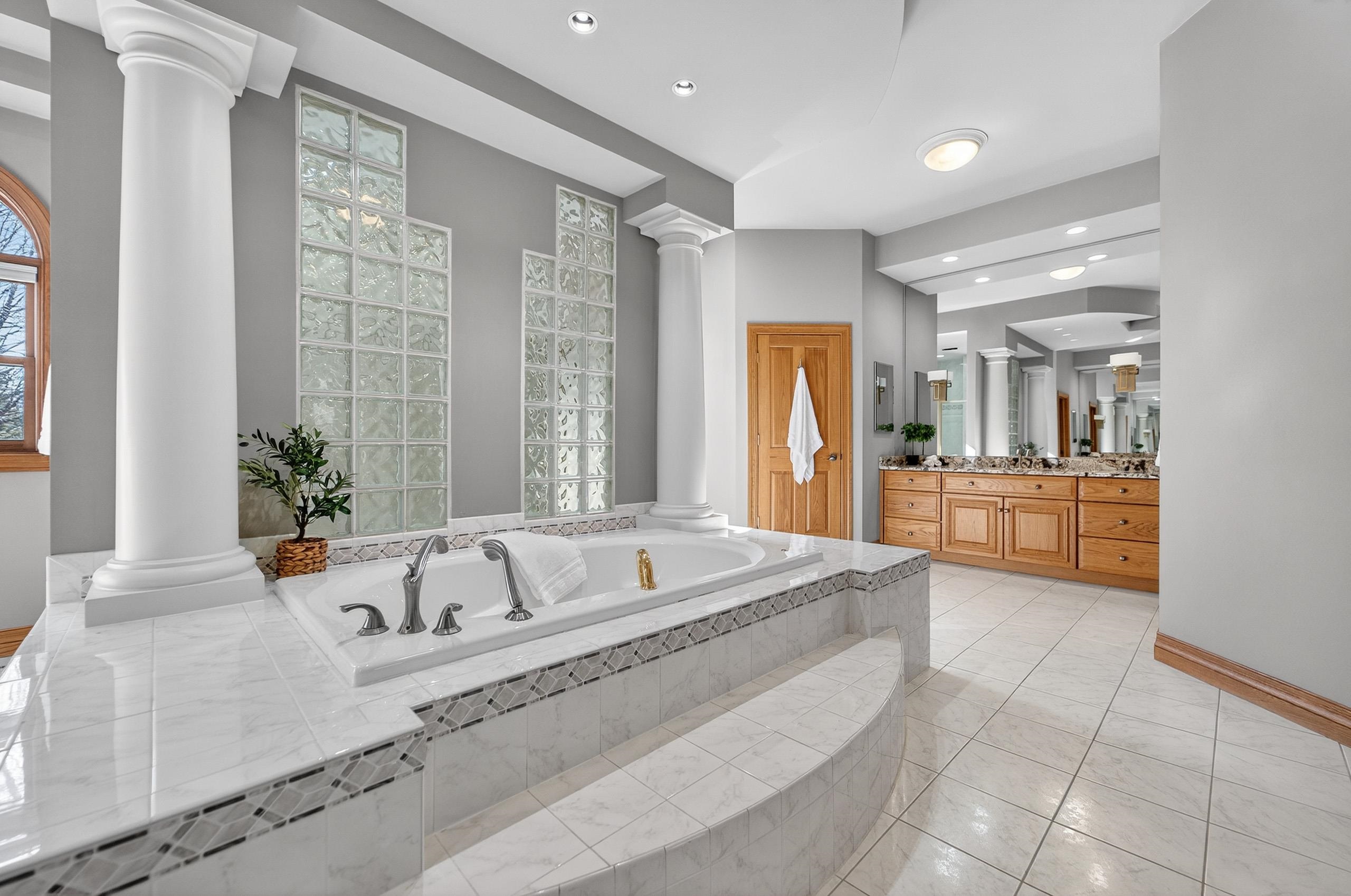 4606 Signature Drive Middleton, WI 53562 - Photo 39 of 95