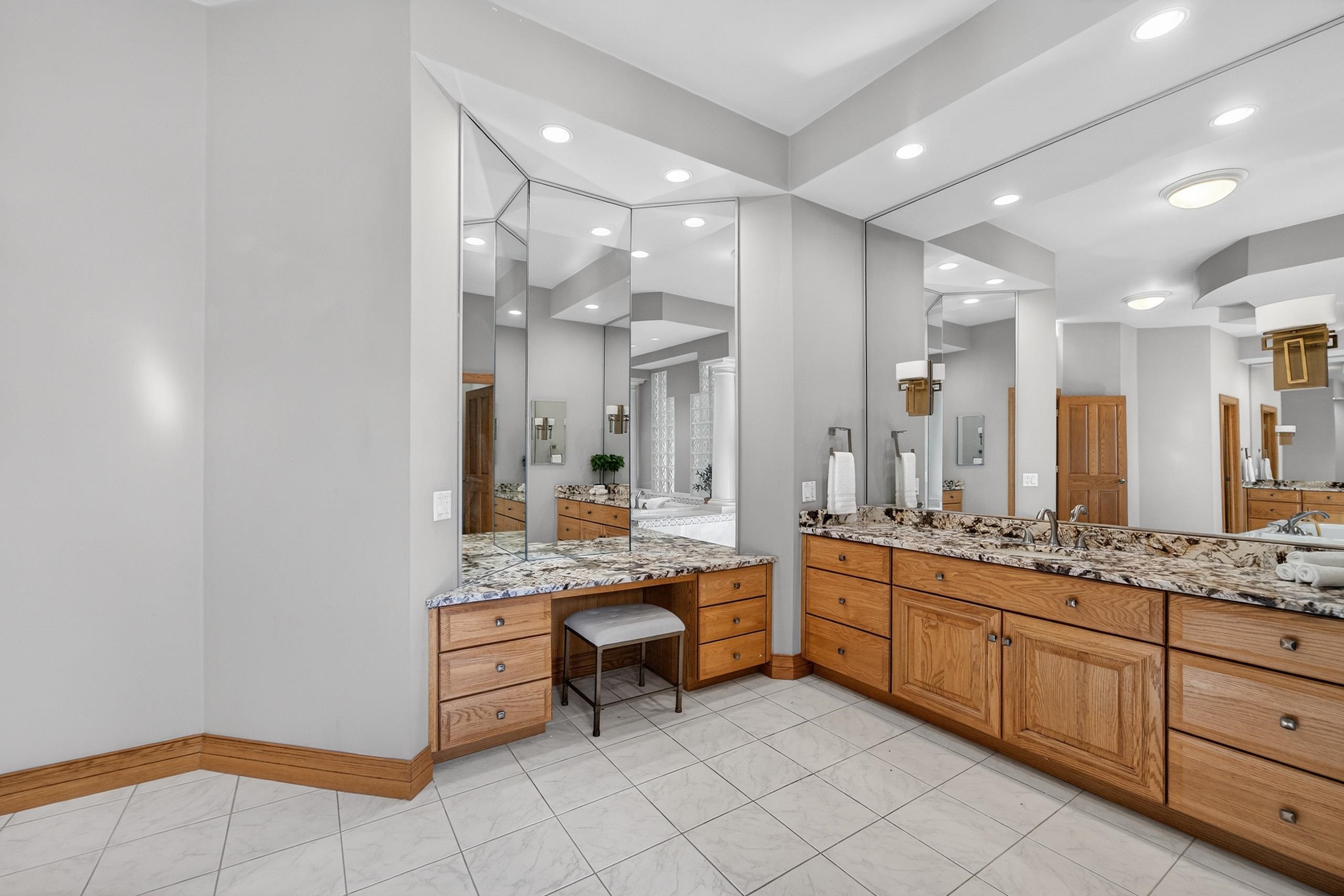 4606 Signature Drive Middleton, WI 53562 - Photo 59 of 95