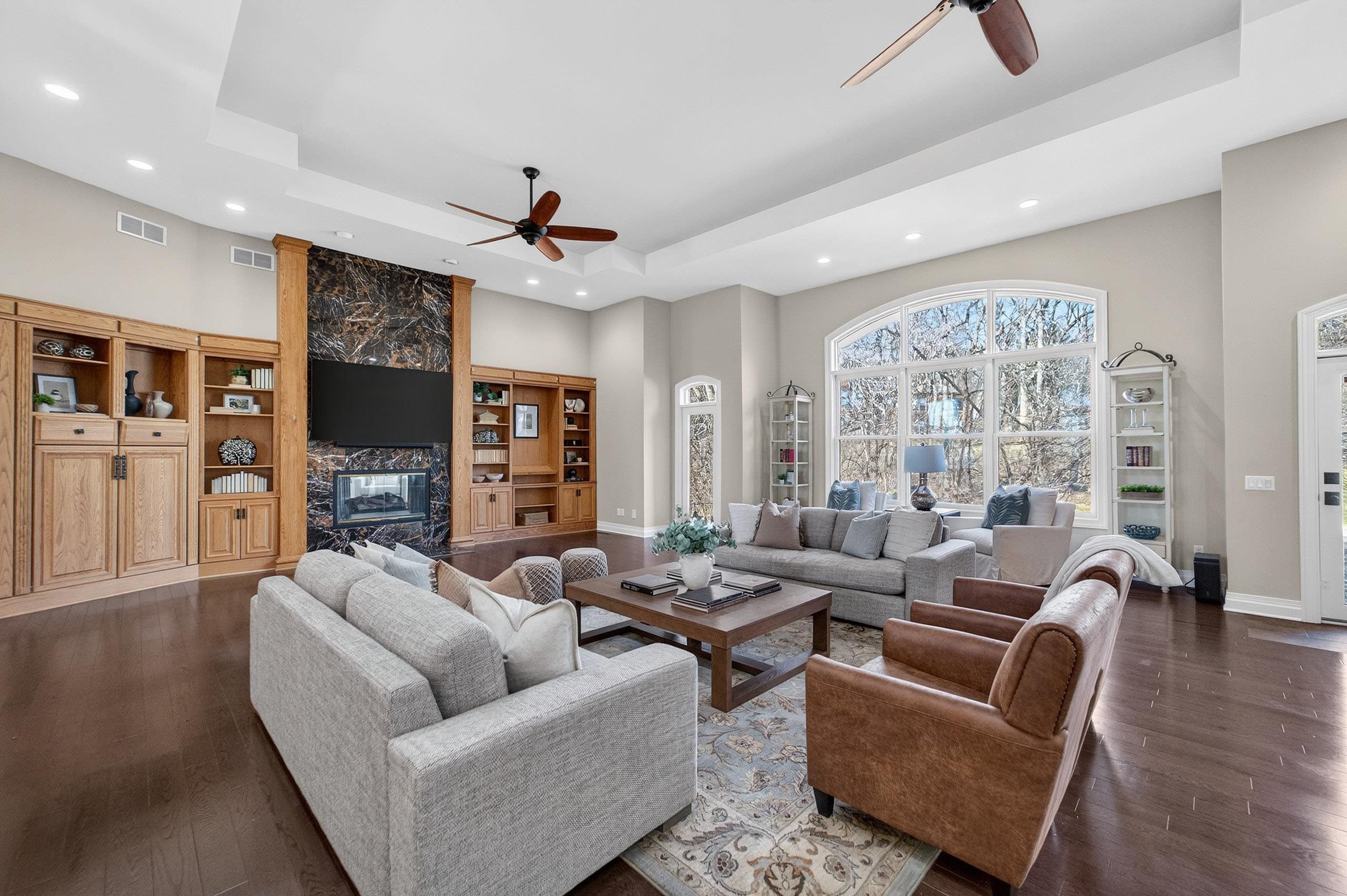 4606 Signature Drive Middleton, WI 53562 - Photo 6 of 95