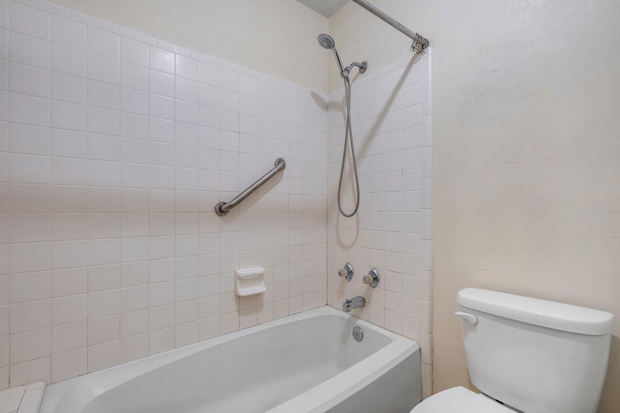 1047 Sutor Road Tallahassee, FL 32311 - Photo 8 of 24