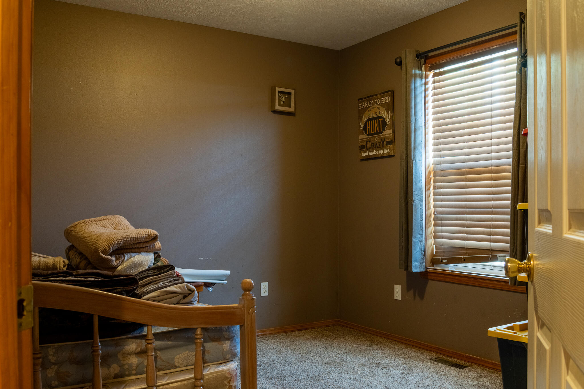 403 West Chestnut Road Nixa, MO 65714 - Photo 10 of 15 403wChestnut(23of35)