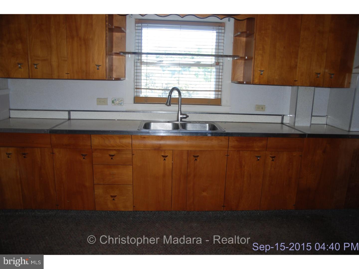 922 Morgantown Road Shillington, PA 19607 - Photo 6 of 11