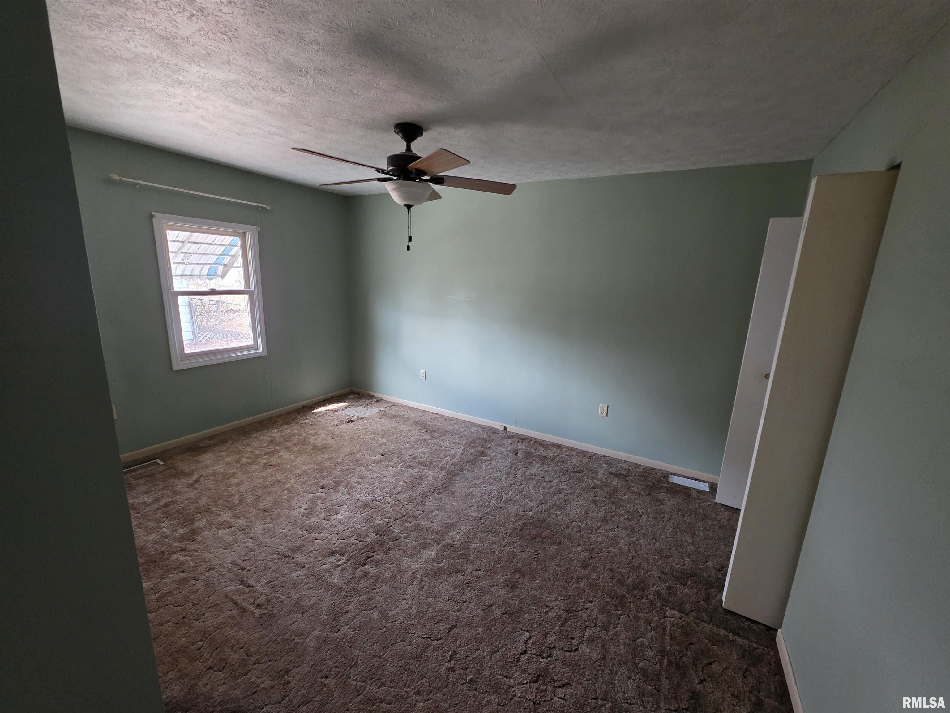 3357 South 3rd Street Springfield, IL 62703 - Photo 14 of 25