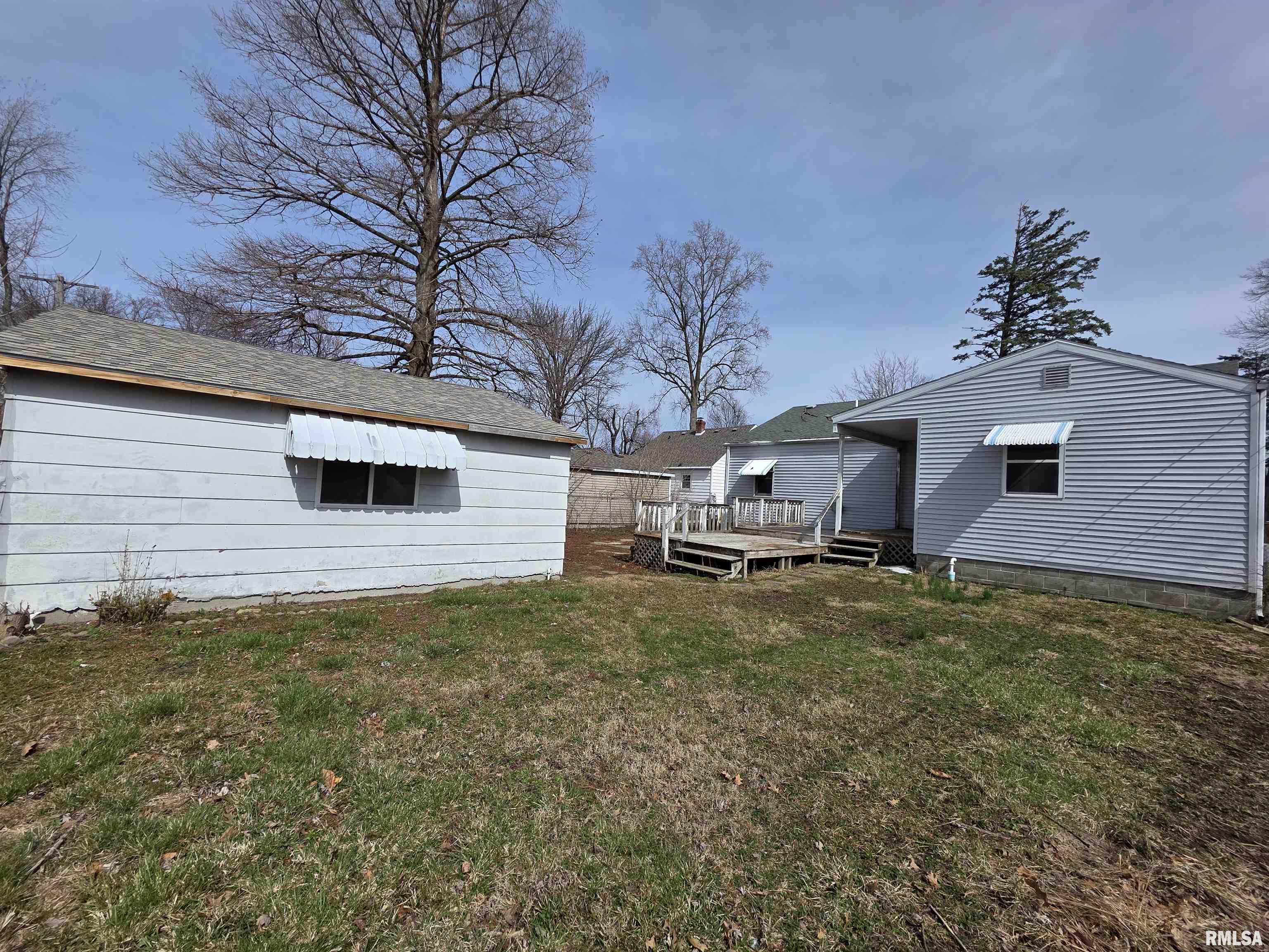 3357 South 3rd Street Springfield, IL 62703 - Photo 4 of 25