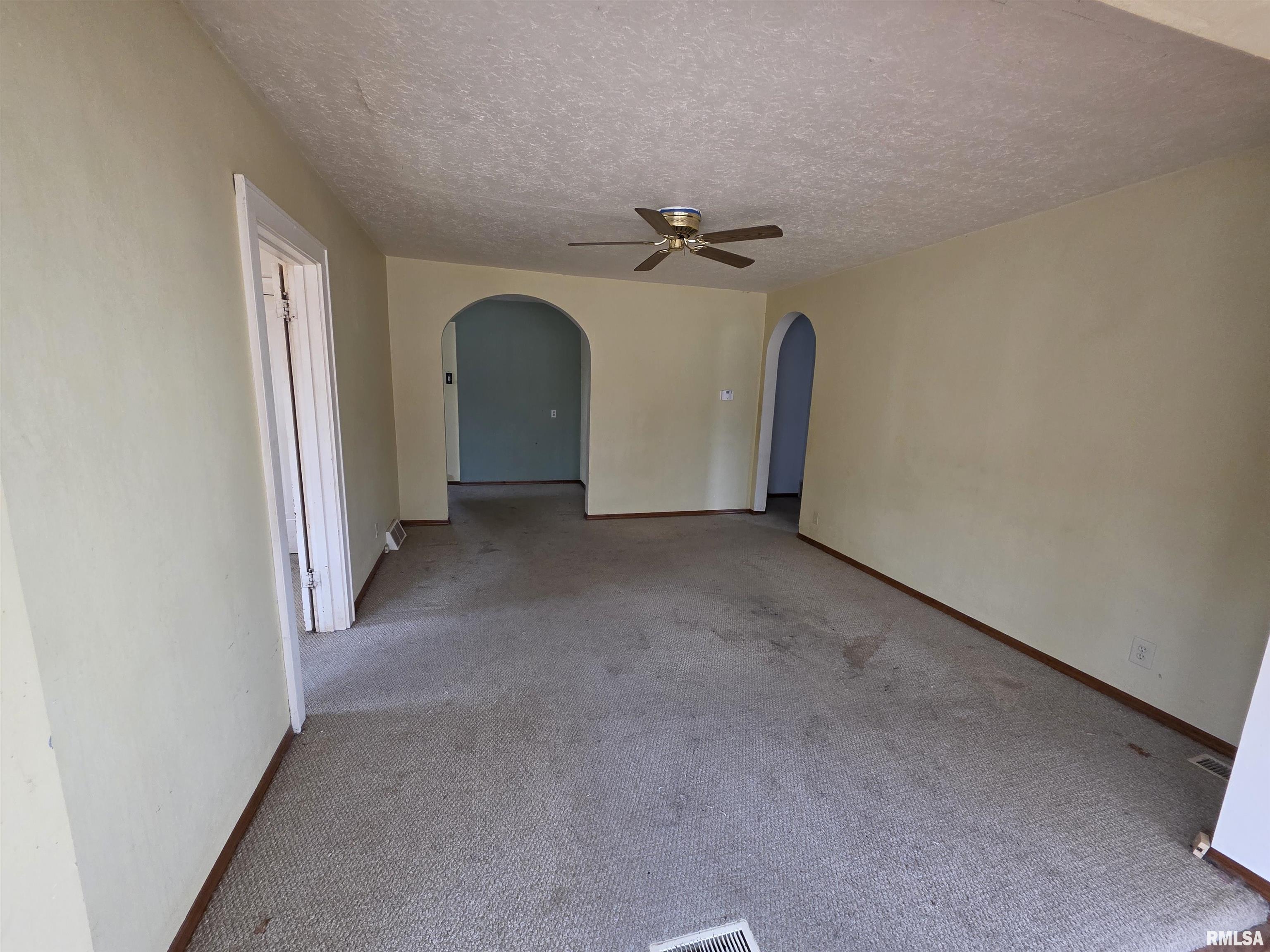 3357 South 3rd Street Springfield, IL 62703 - Photo 10 of 25