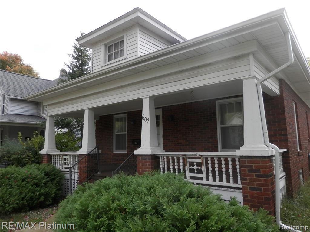 607 West Grand River Road Howell, MI 48843 - Photo 2 of 14