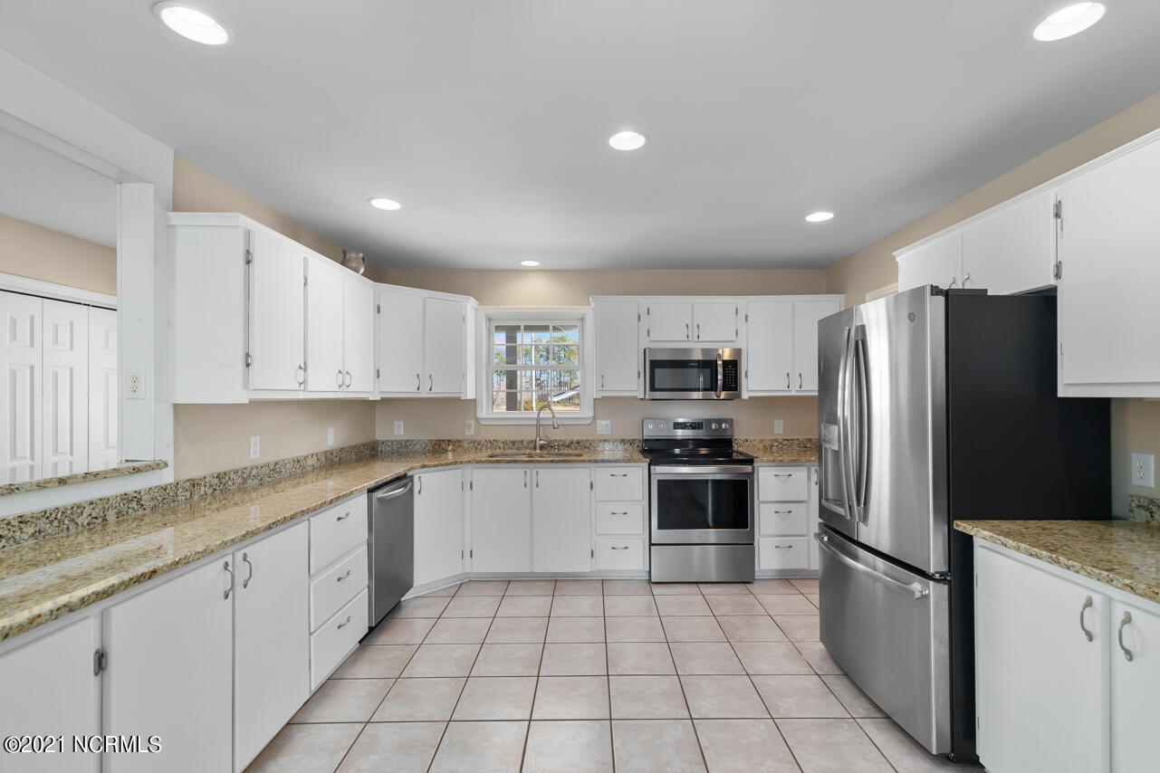 103 J R S Ranch Road Newport, NC 28570 - Photo 11 of 34 11