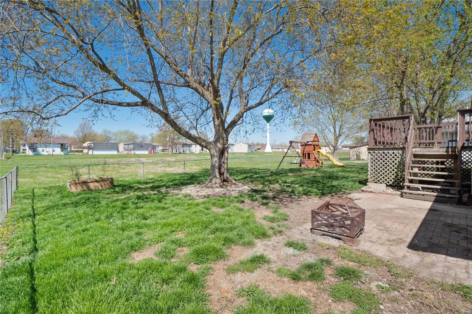 403 Roland Avenue New Baden, IL 62265 - Photo 3 of 35 Gallery Image 3