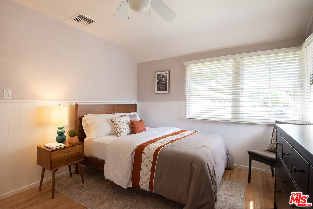 4465 Commonwealth Avenue Culver City, CA 90230 - Photo 27 of 37